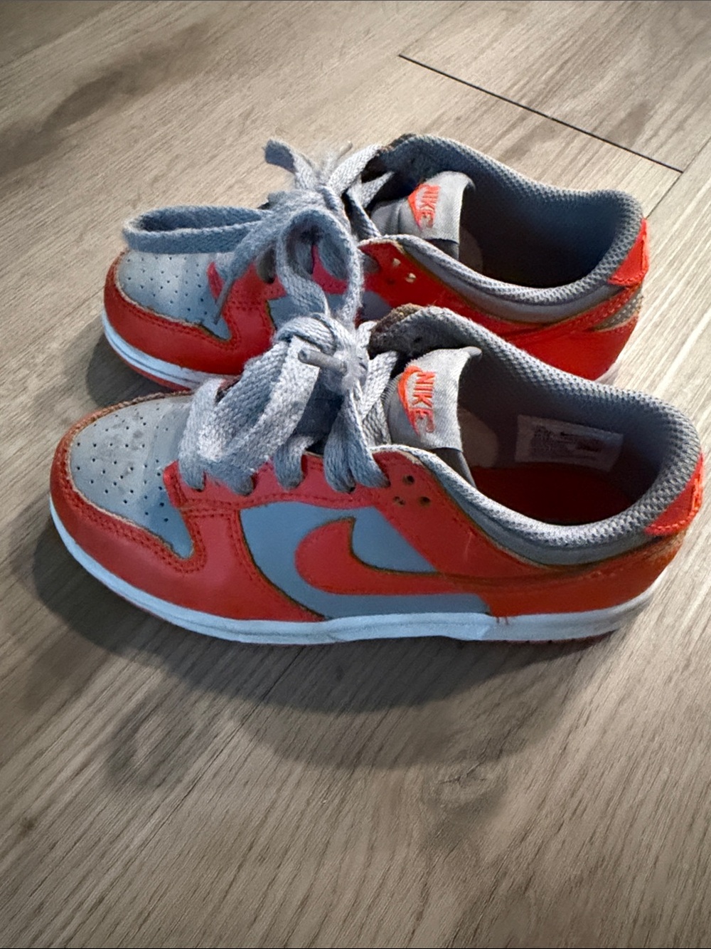 Nike Kids Low-Top Sneakers - Gray and Orange